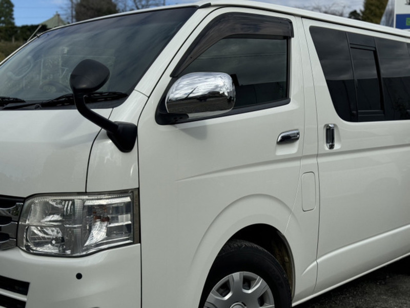 HIACE VAN-3