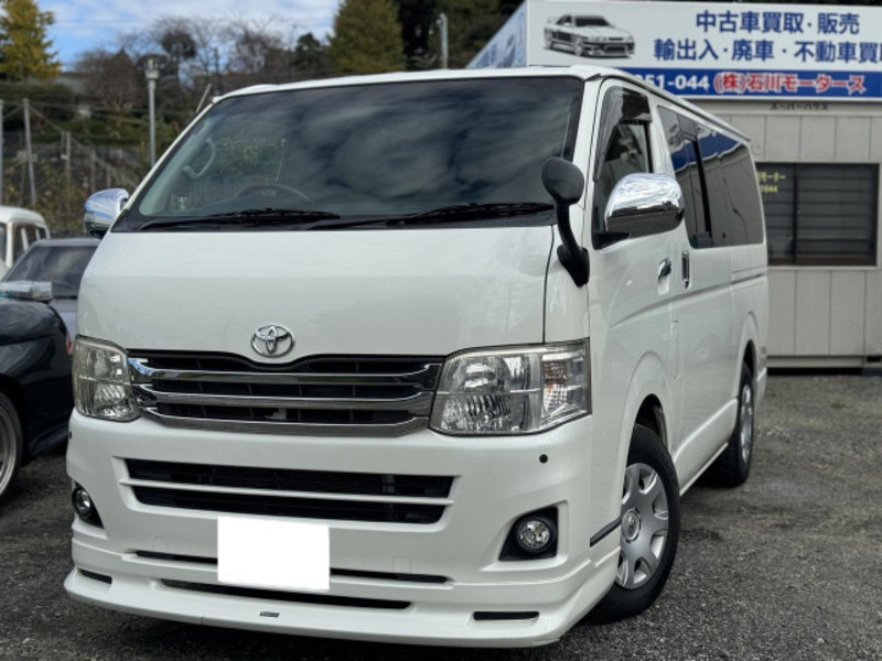 HIACE VAN-1