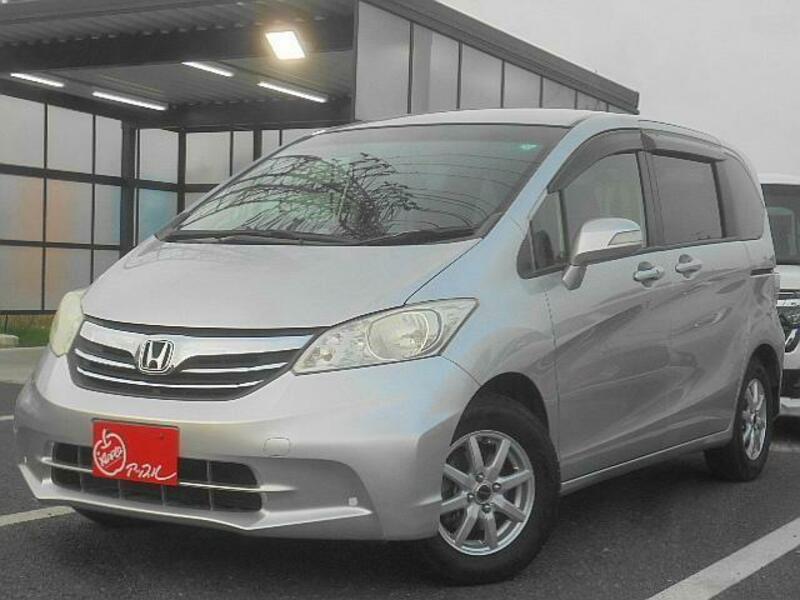 HONDA　FREED