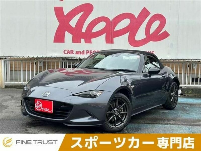 MAZDA　ROADSTER