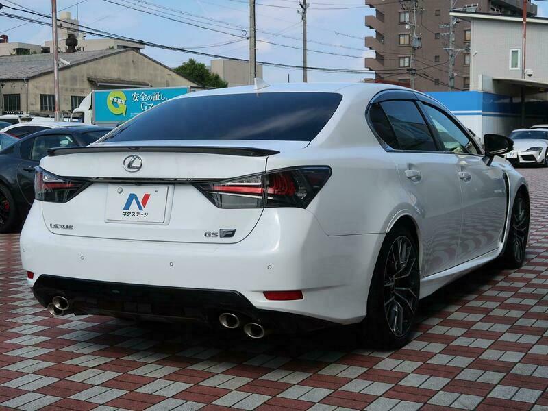 GS F