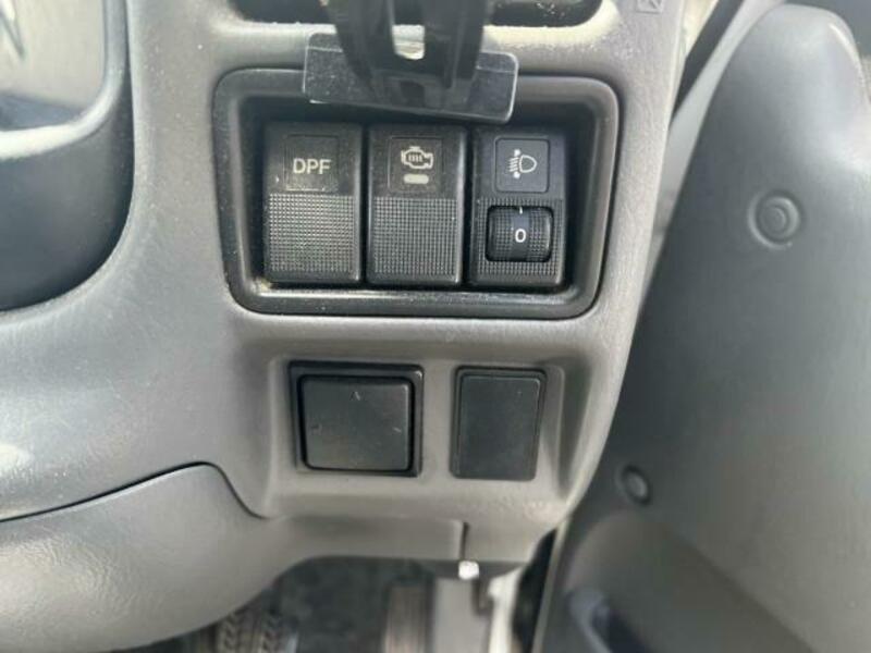 BONGO VAN