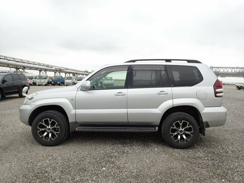 LAND CRUISER PRADO