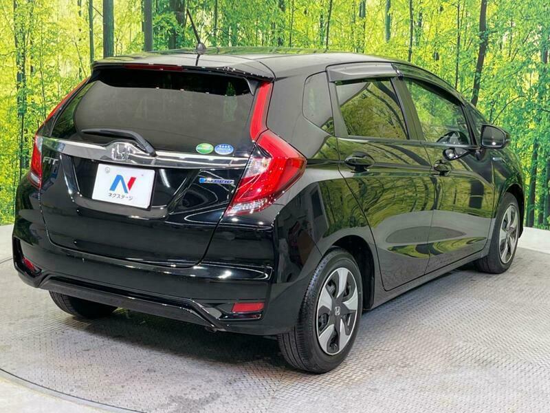 FIT HYBRID