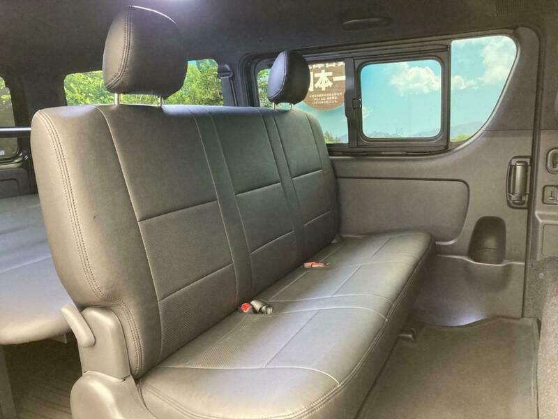 HIACE VAN