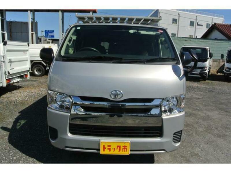 HIACE VAN-3