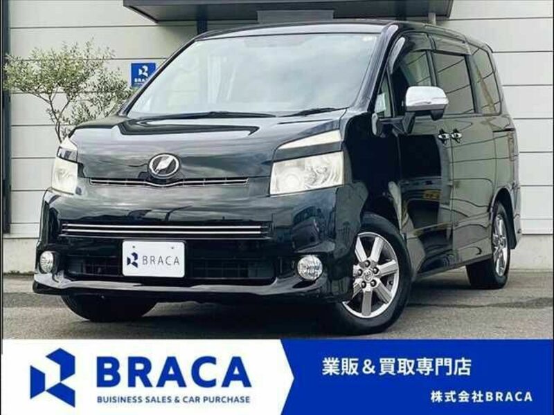 TOYOTA　VOXY