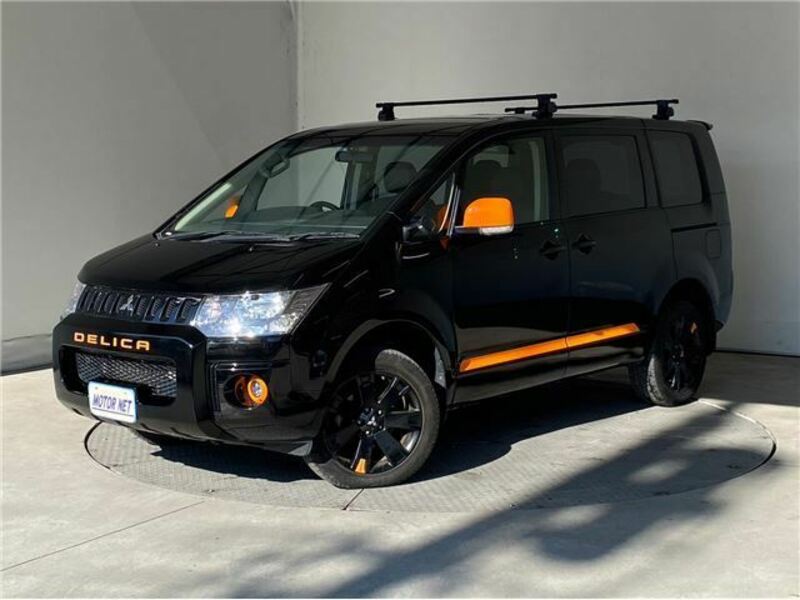 MITSUBISHI DELICA D5