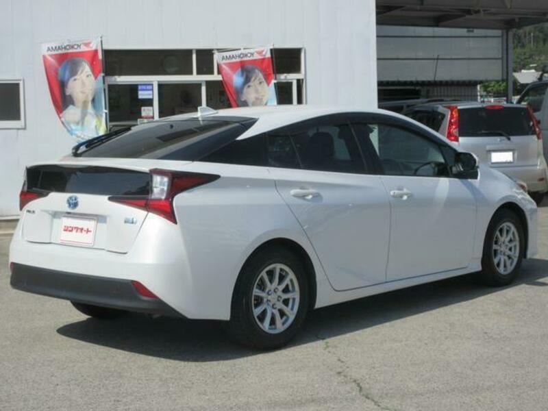 PRIUS-7