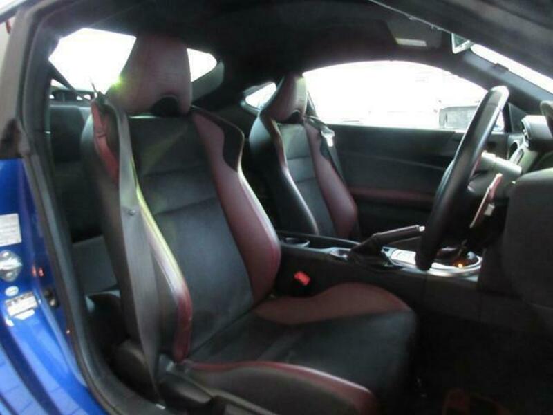 brz bucket seats