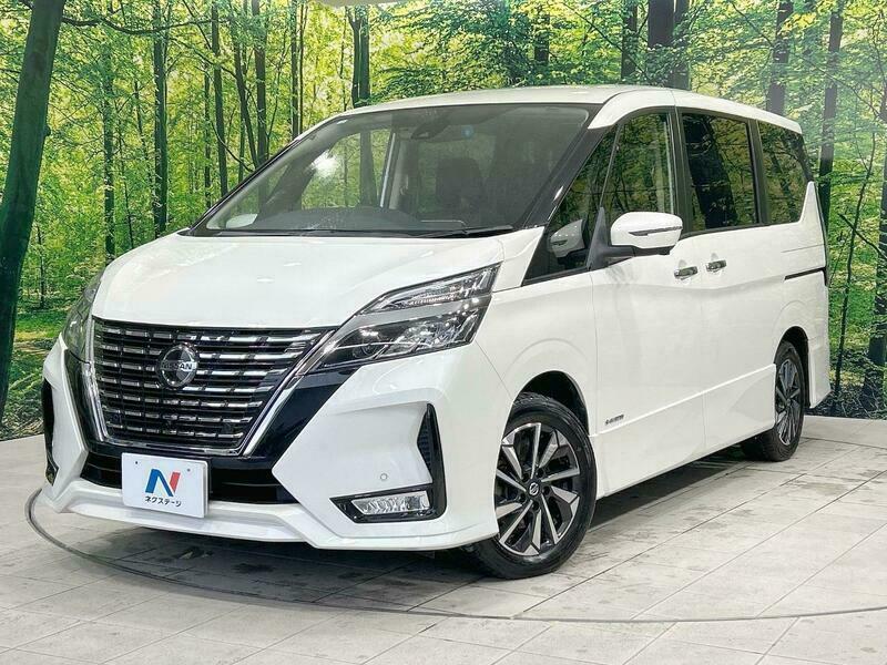 NISSAN　SERENA