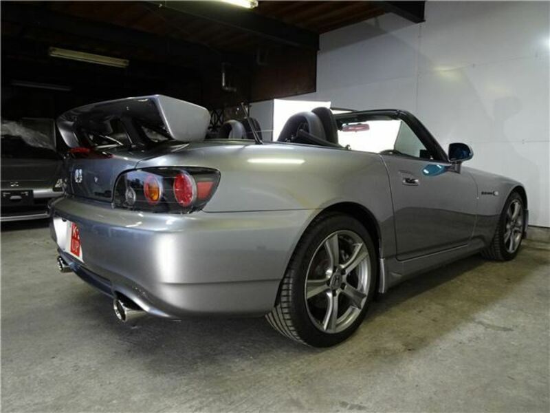 S2000-8