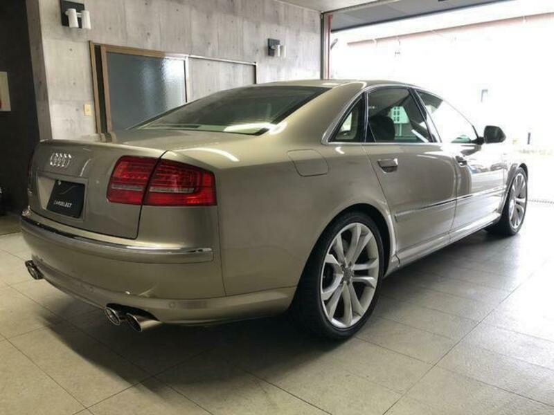 S8