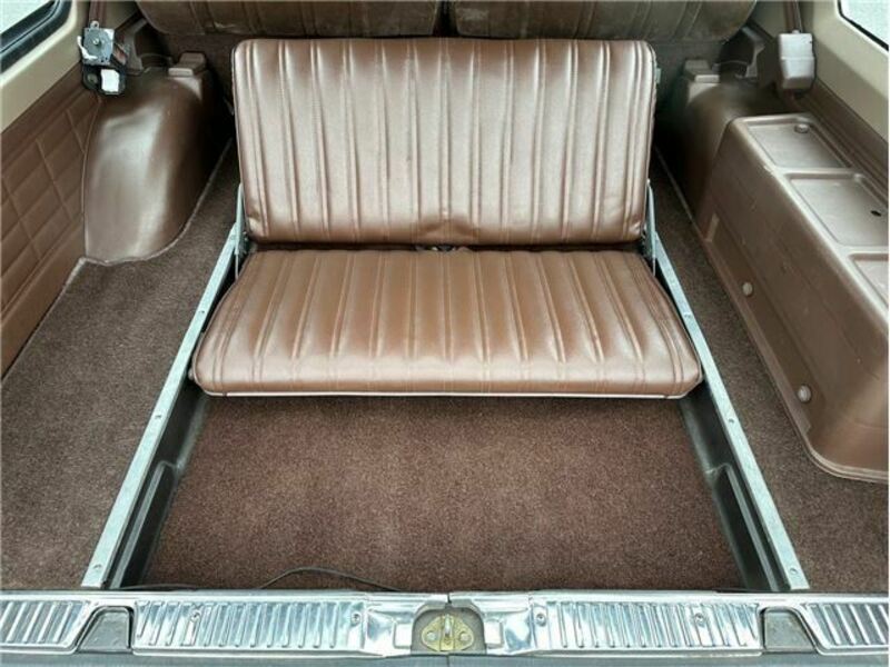 GLORIA WAGON-7