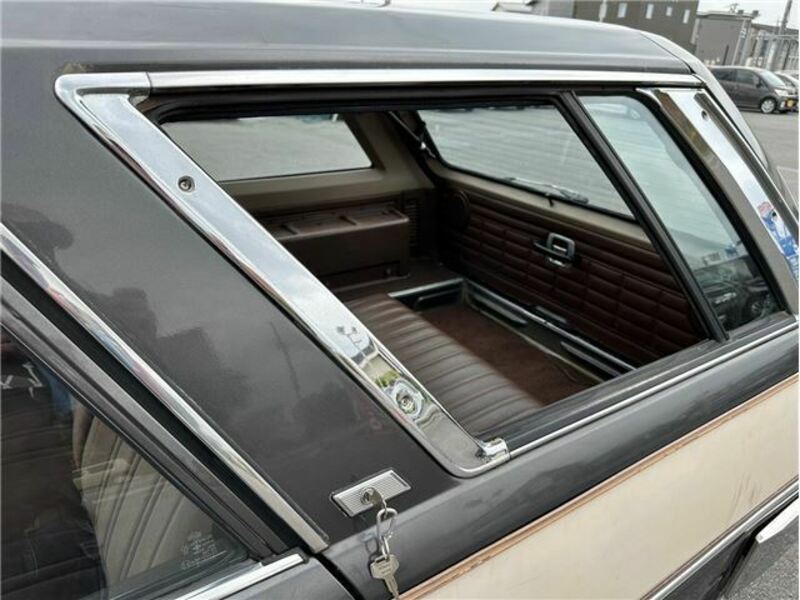GLORIA WAGON-37