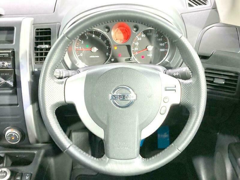 X-TRAIL-1