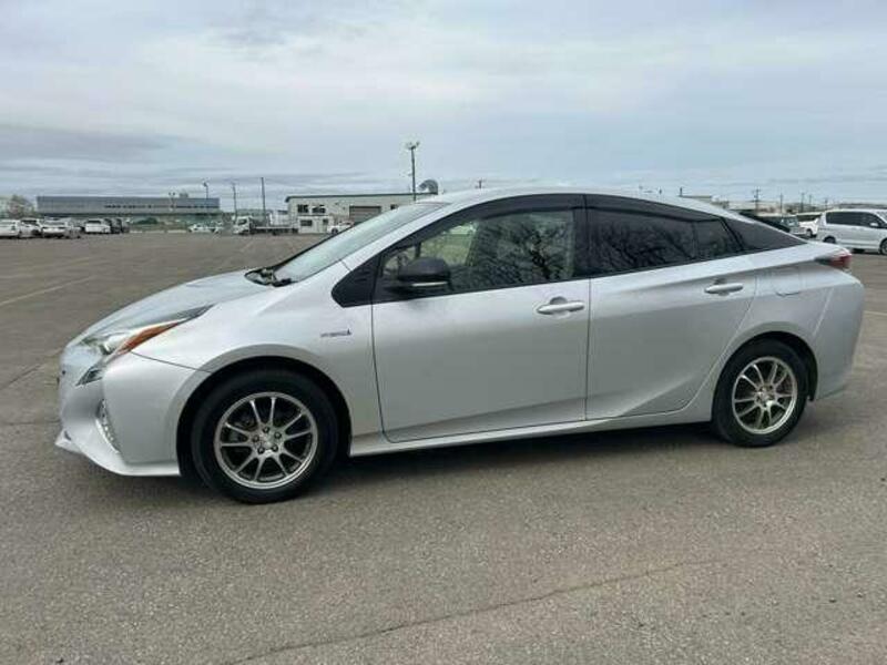 PRIUS-5