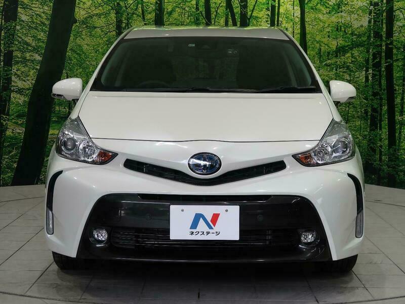PRIUS ALPHA