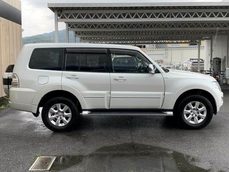 PAJERO