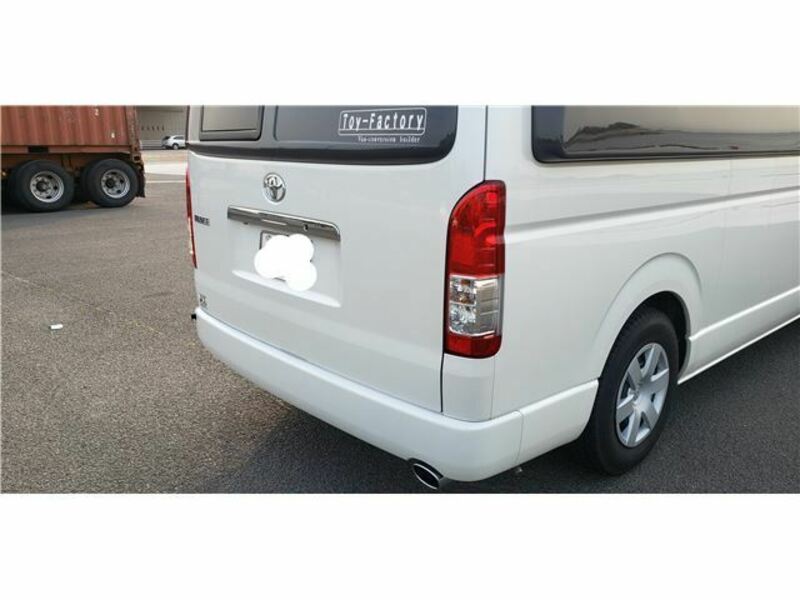 HIACE-7