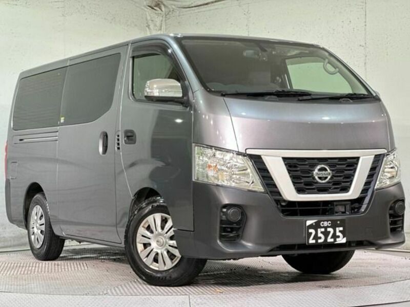 NISSAN　NV350 CARAVAN