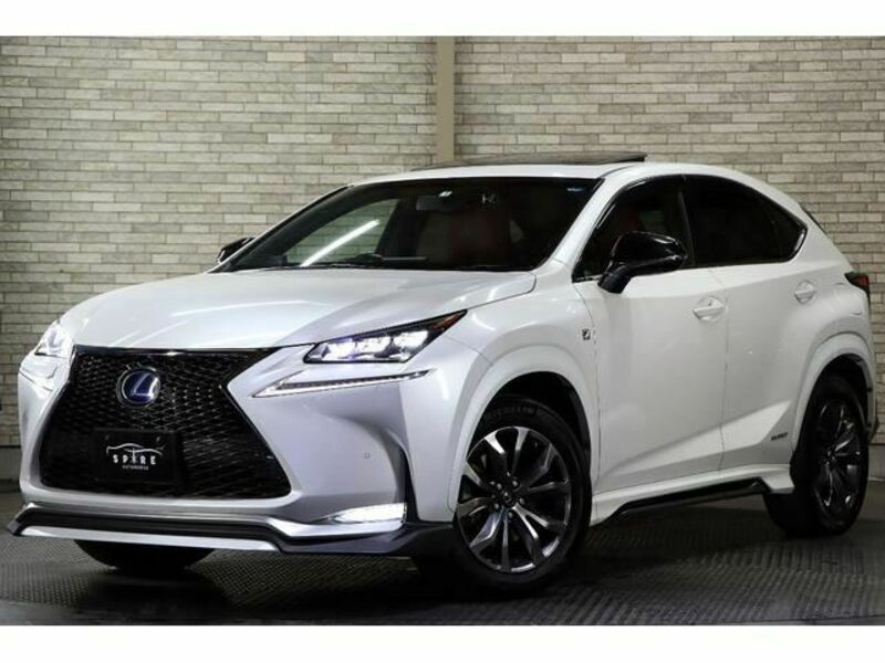 LEXUS　NX