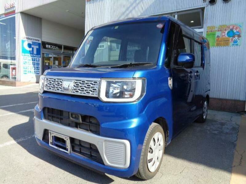 DAIHATSU　WAKE