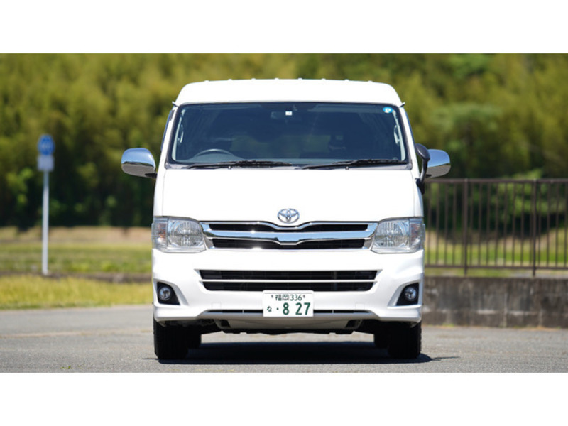 HIACE-1