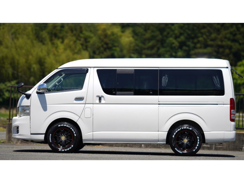 HIACE-15