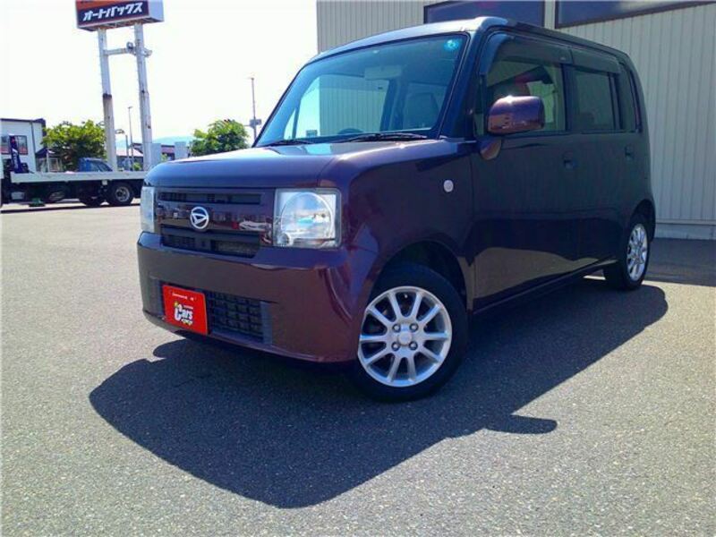 DAIHATSU　MOVE CONTE