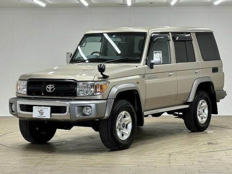 LAND CRUISER-14