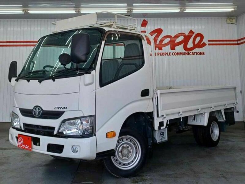 TOYOTA　DYNA