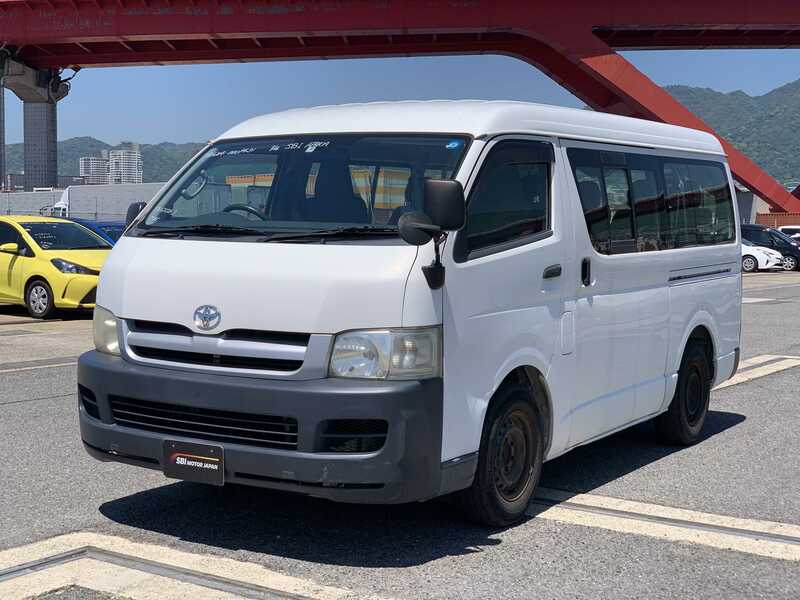 TOYOTA　HIACE Wagon