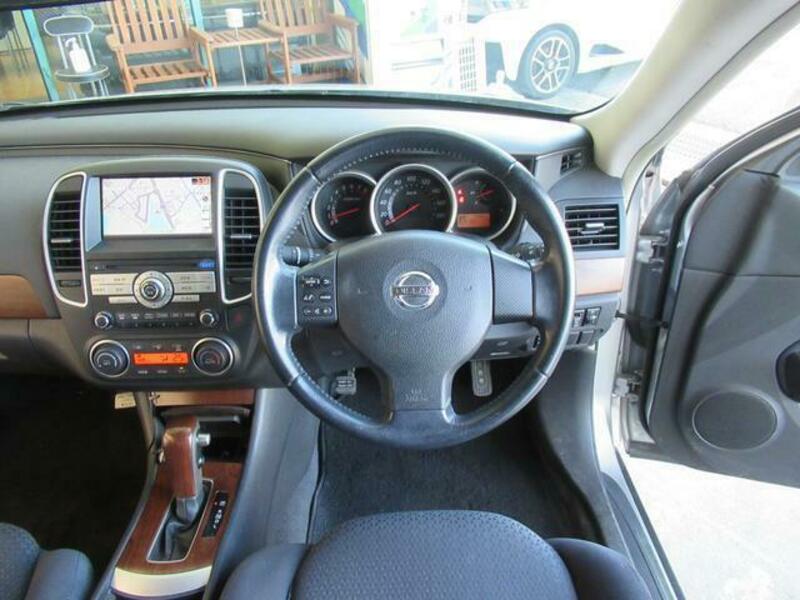 BLUEBIRD SYLPHY