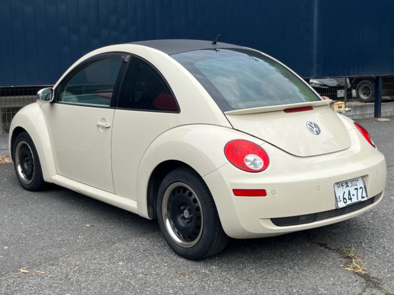 NEW BEETLE-1