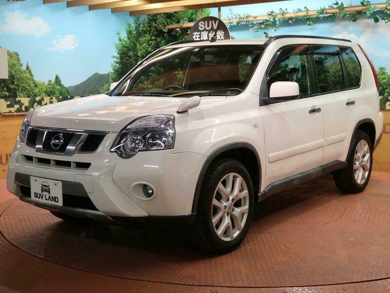 X-TRAIL