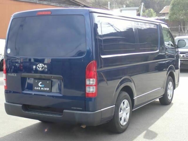 HIACE VAN-7