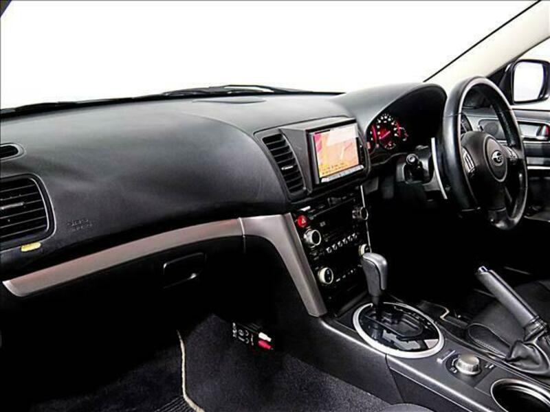 LEGACY B4
