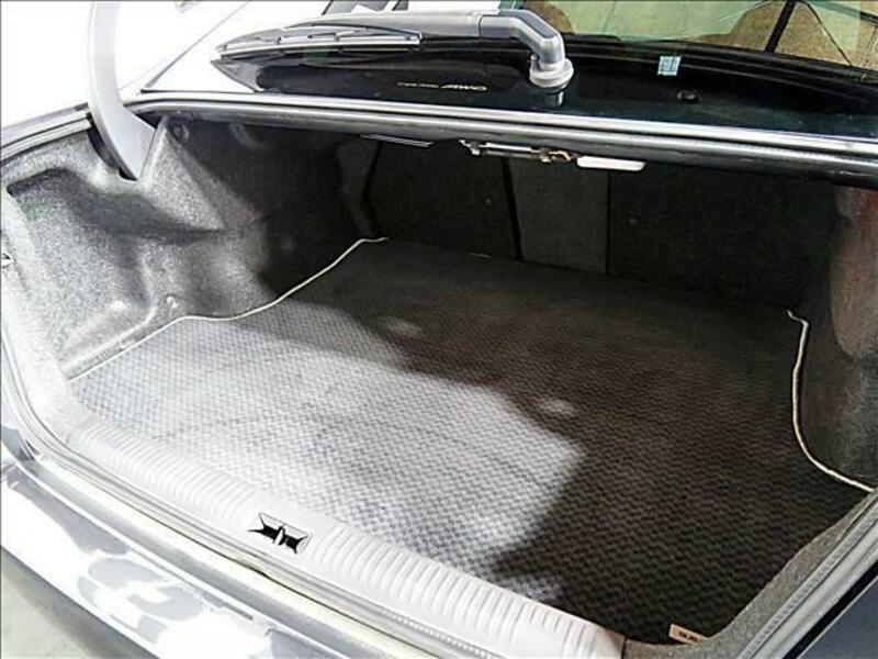 LEGACY B4