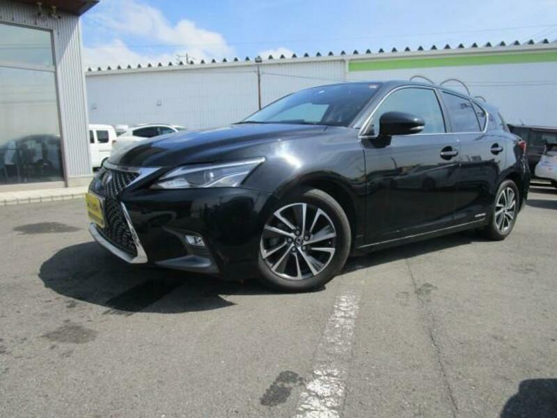 LEXUS　CT