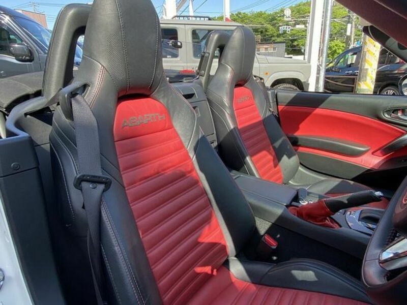 ABARTH 124 SPIDER