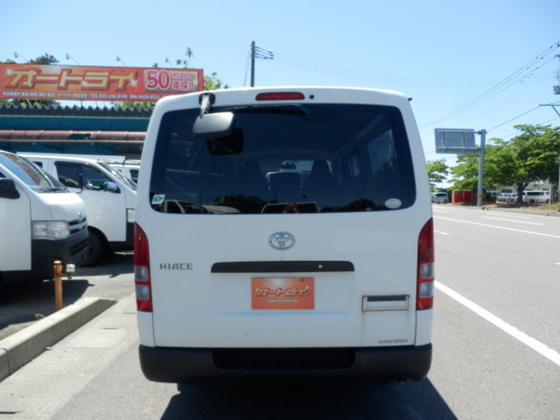 HIACE VAN-15