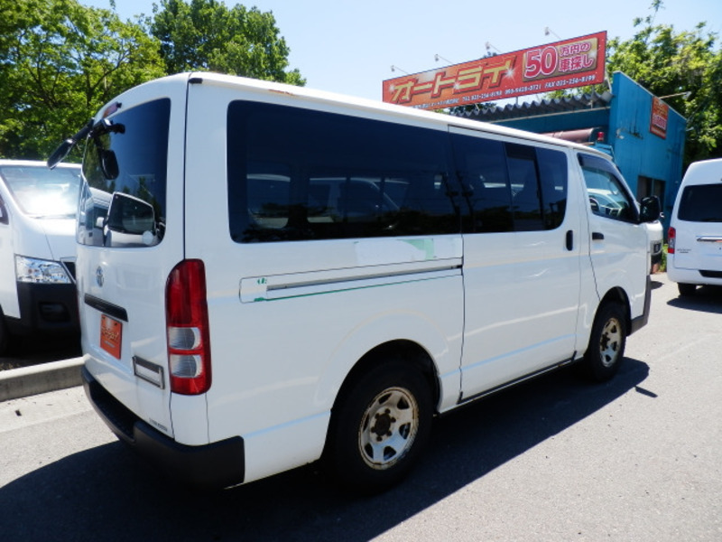 HIACE VAN-16