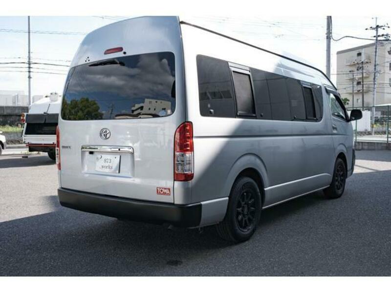 HIACE VAN-7