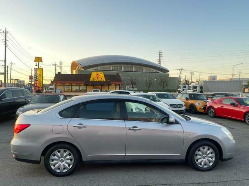 BLUEBIRD SYLPHY