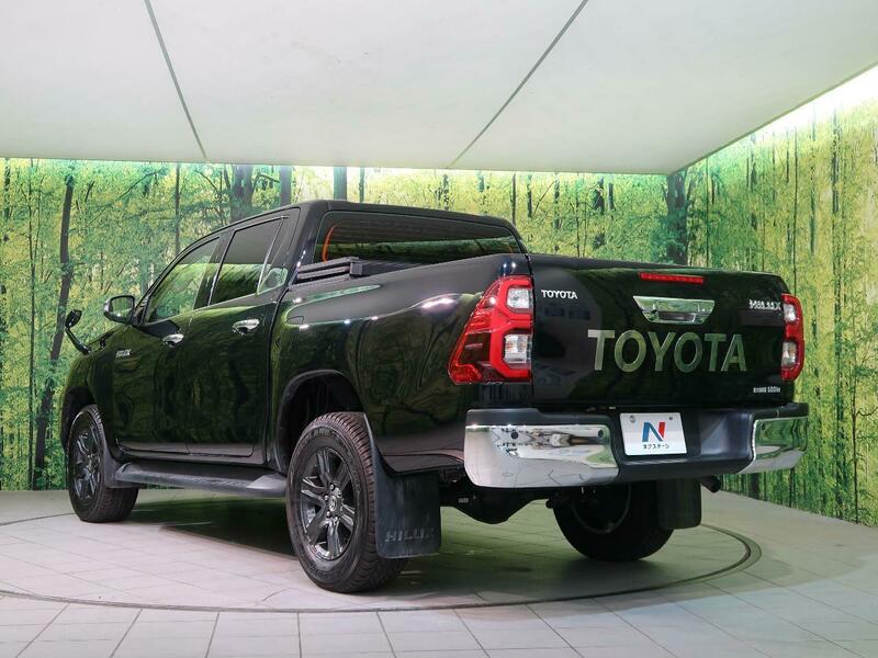 HILUX