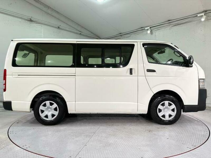 HIACE VAN-14