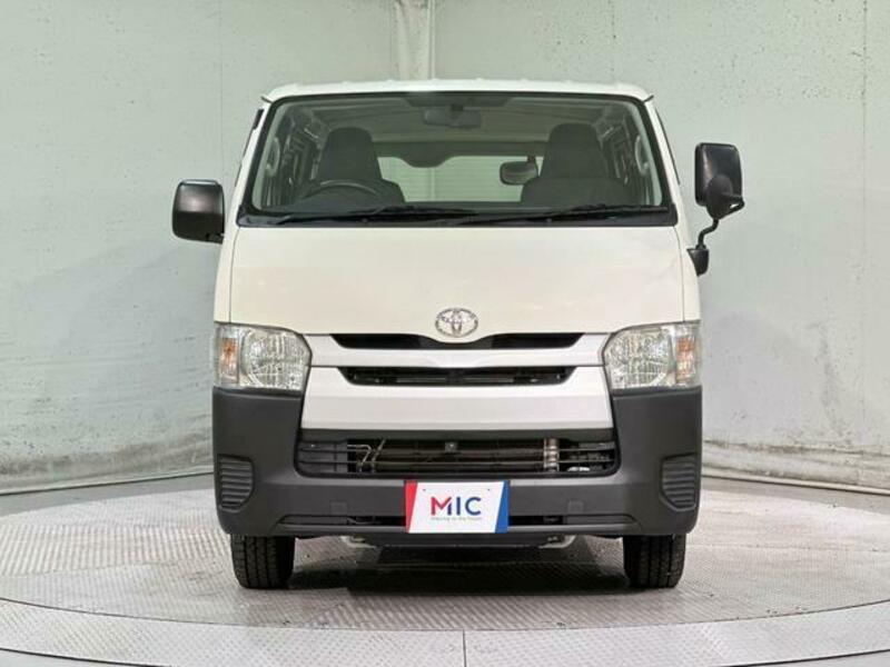 HIACE VAN-10