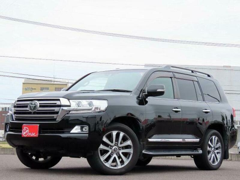 TOYOTA　LAND CRUISER