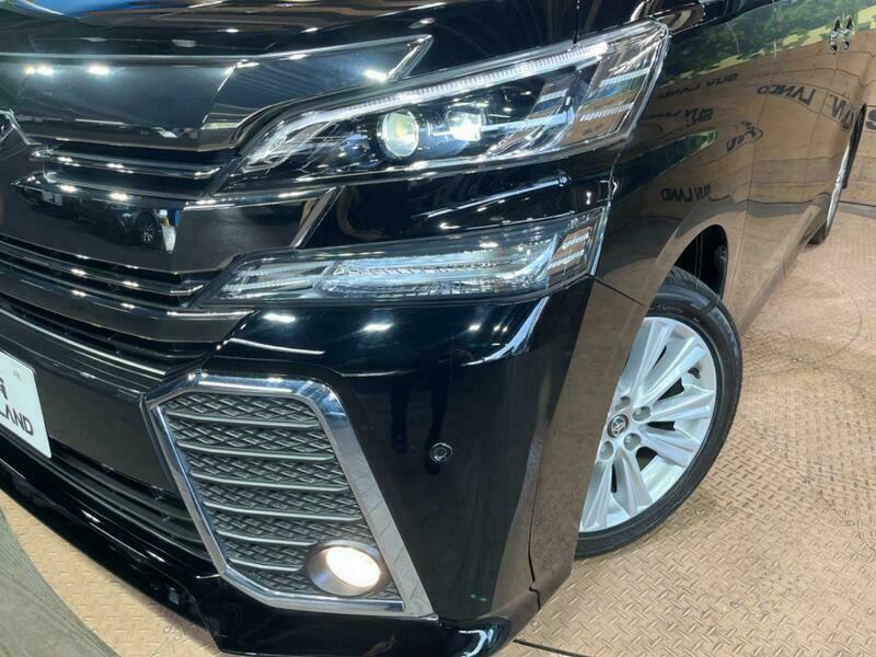 VELLFIRE-37